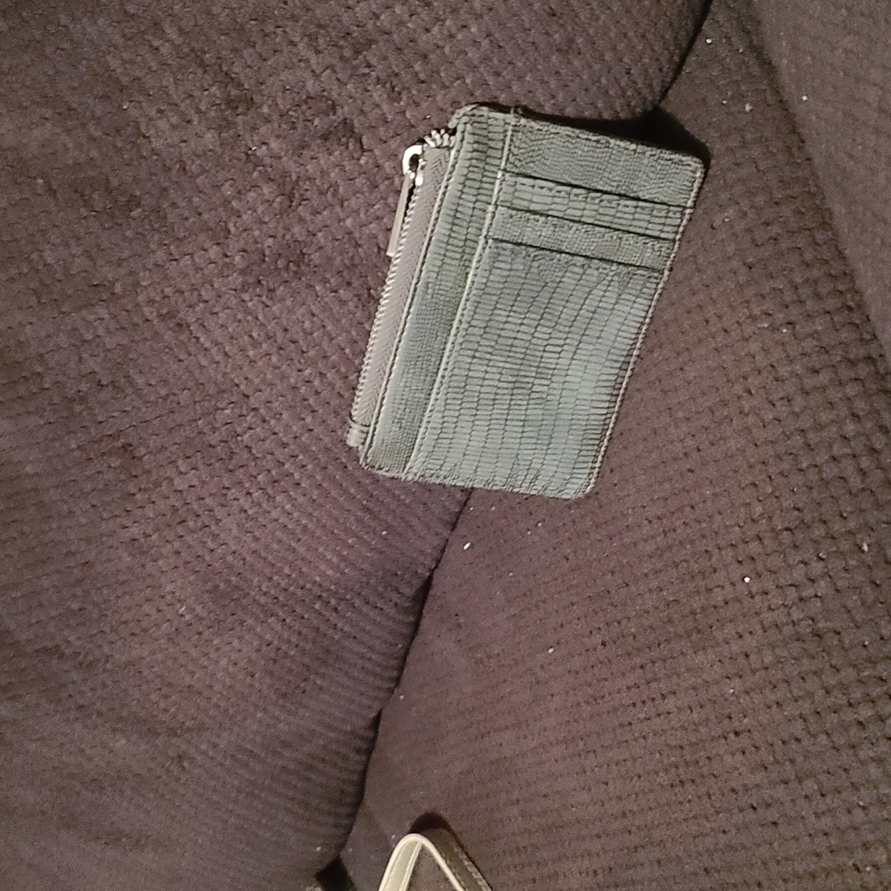 Wallet - Picture 2 of 5